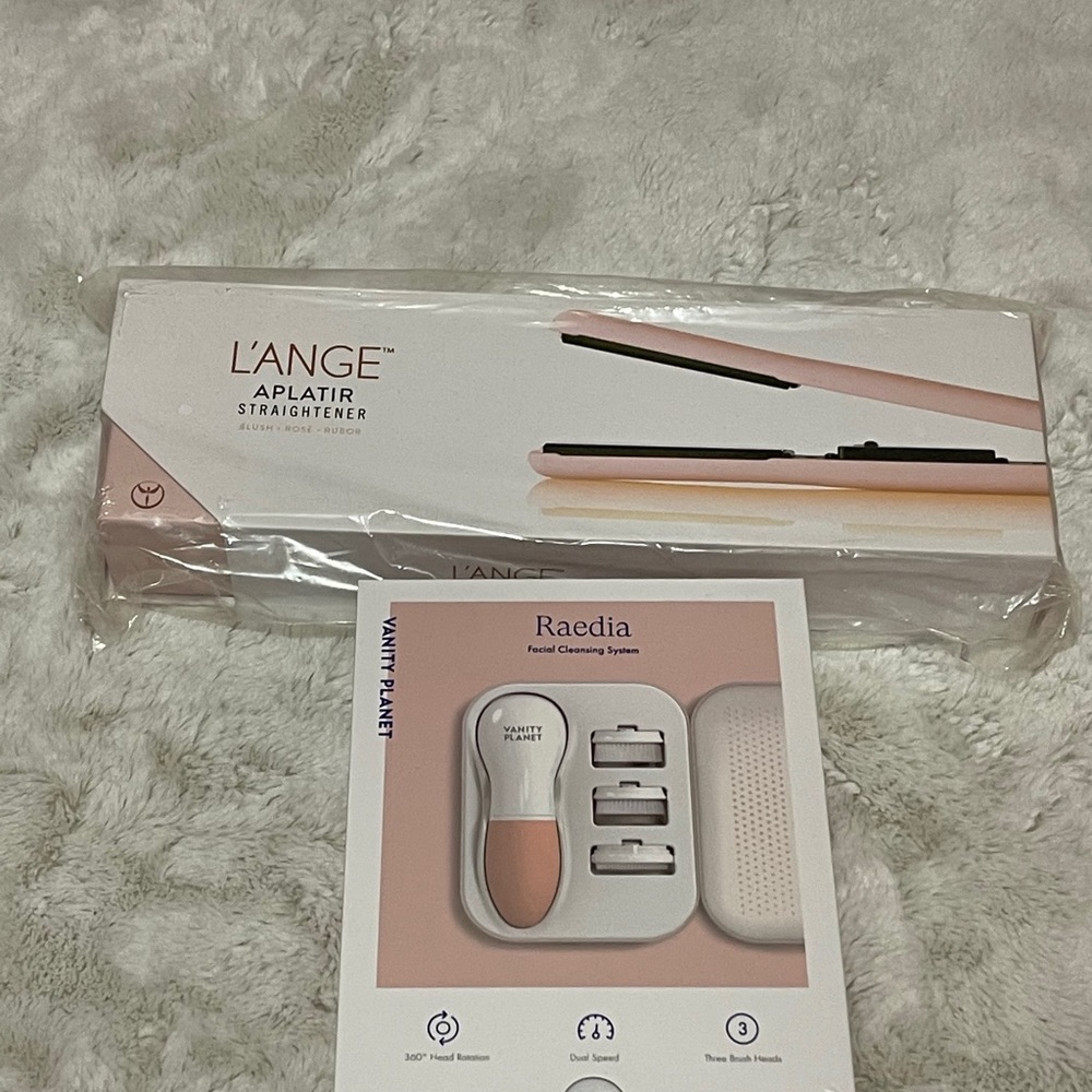Hair straightener and face cleanser
